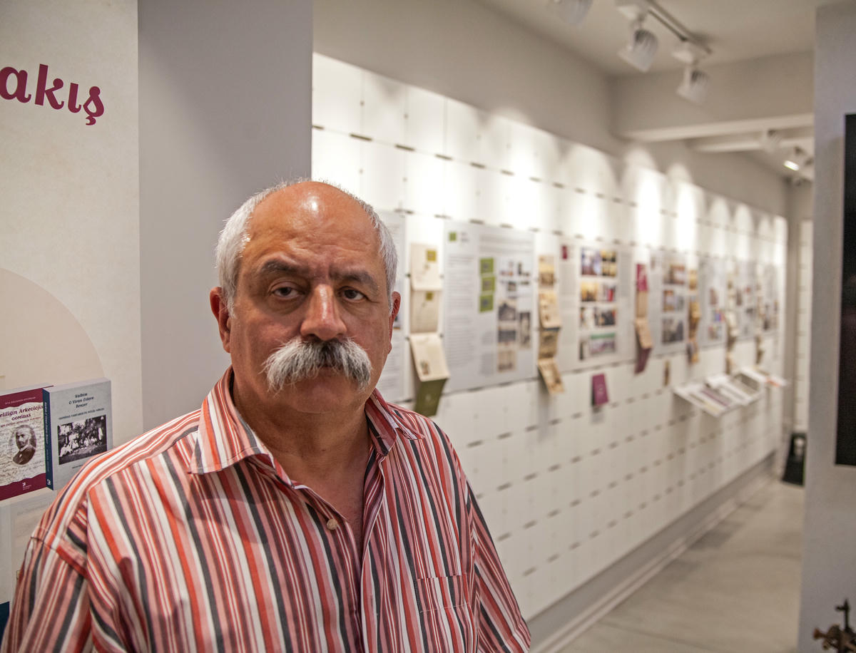 “Birzamanlar sadece bir yayınevi değil, aynı zamanda bir kültür kurumu”